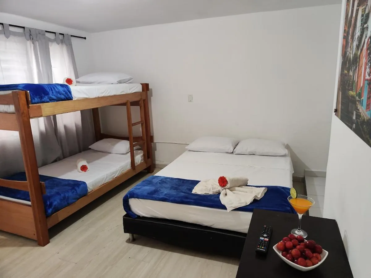 Bed & Breakfast Absolute Hotel & Hostel Boutique Medellin
