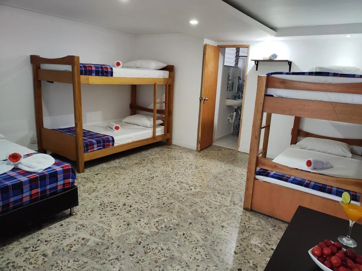 Bed & Breakfast Absolute Hotel & Hostel Boutique Medellin