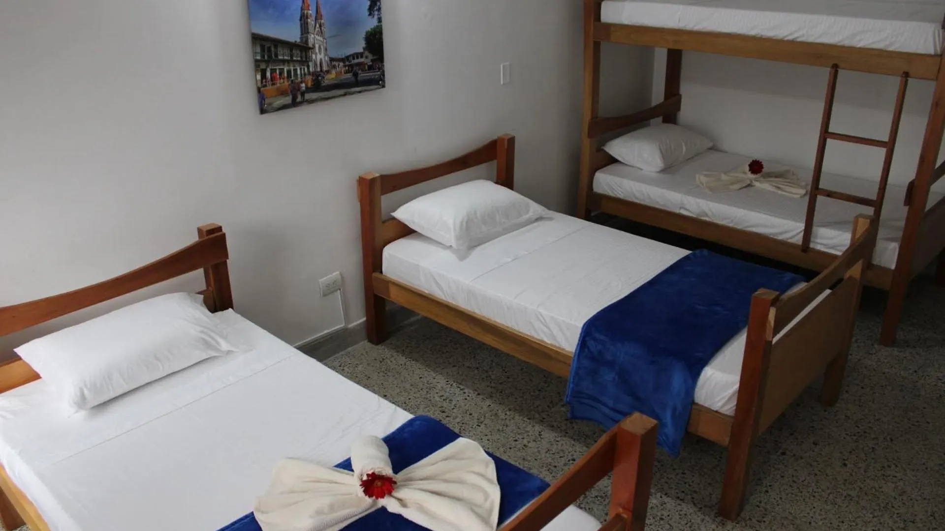 Absolute Hotel & Hostel Boutique Medellin Bed & Breakfast