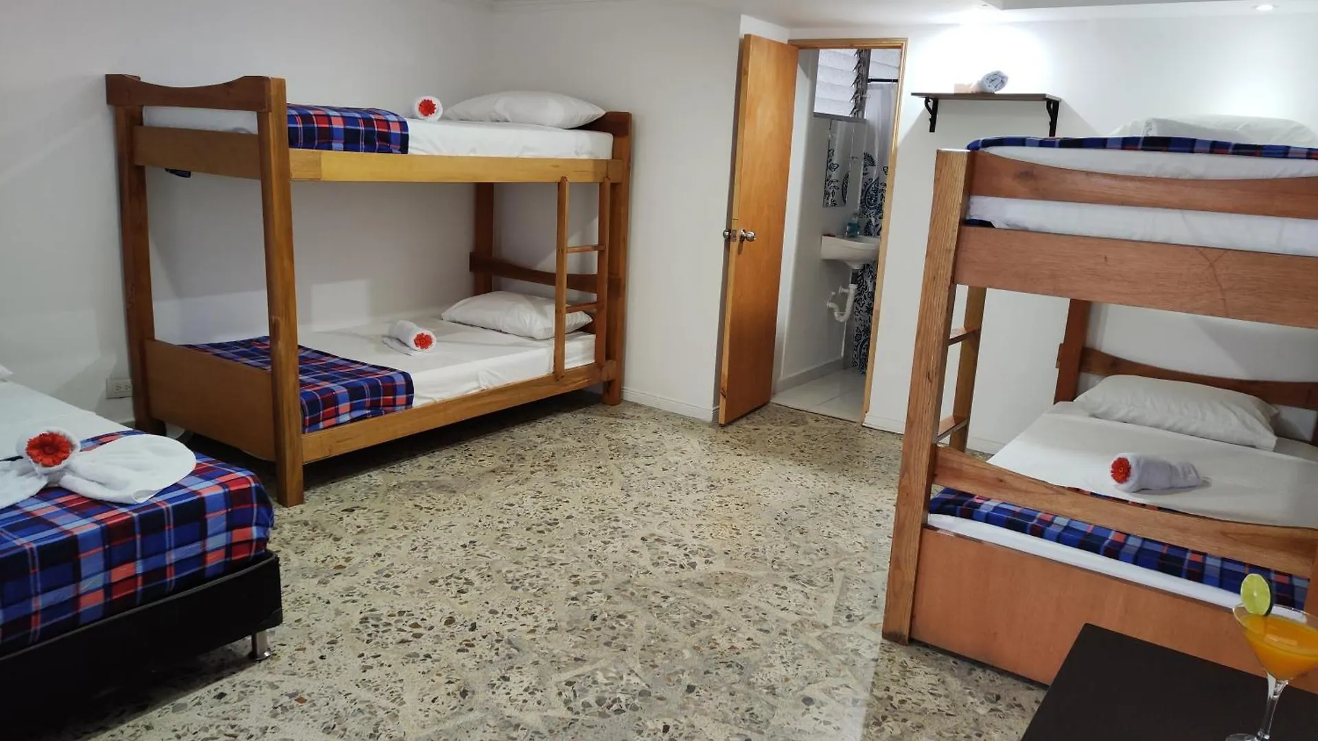 Absolute Hotel & Hostel Boutique Medellin 0*,  Colombia