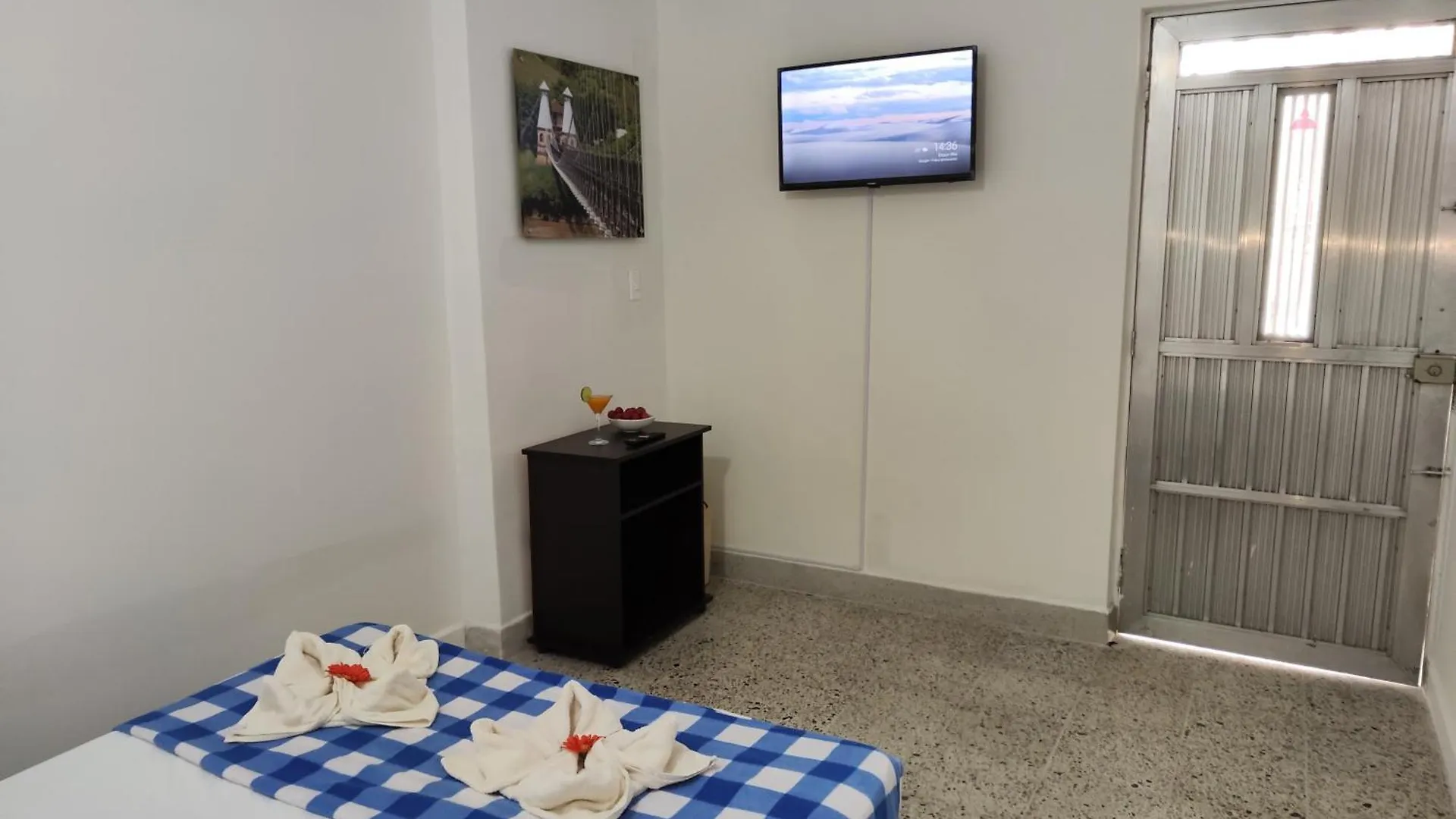 Bed & Breakfast Absolute Hotel & Hostel Boutique Medellin